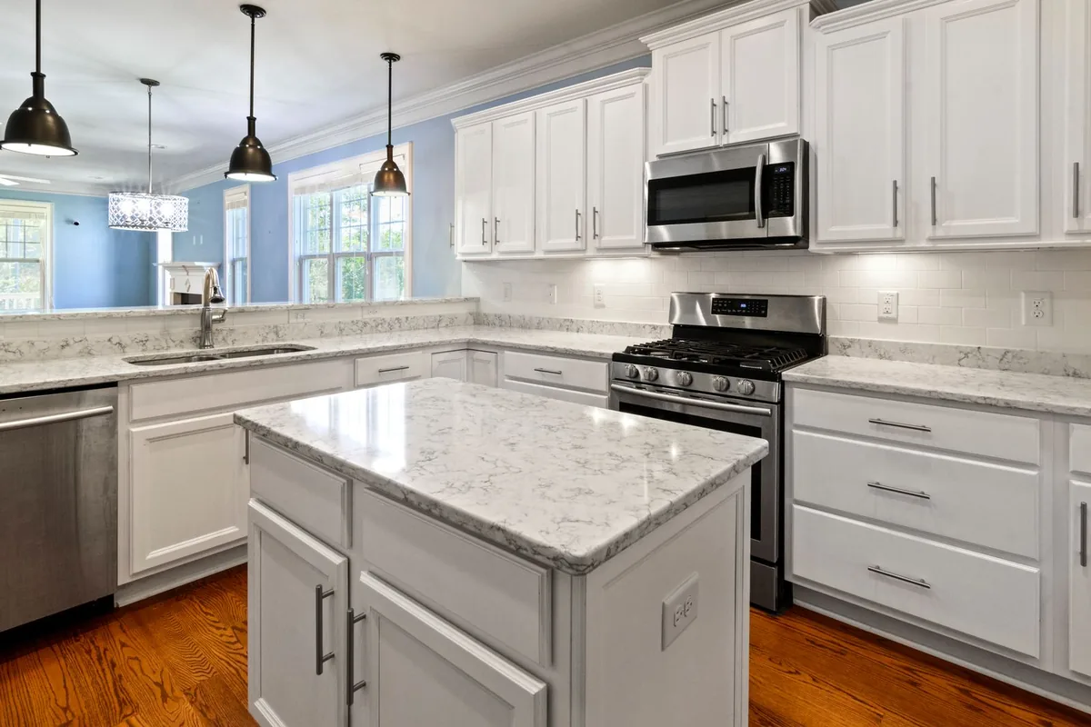 Filth & Squalor Cleanup in Woodbranch, TX